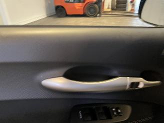 Toyota Auris 1.8 Full Hybrid Executive NL NAP! picture 21