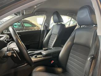 Lexus IS 300h Luxury 93.000 KM NAP! picture 22