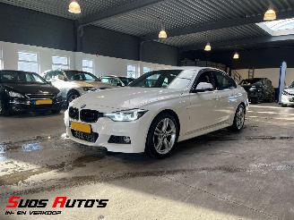 Voiture accidenté BMW 3-serie 318i M Sport 90.000 KM NAP! 2019/1