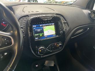 Renault Captur 0.9 TCe Dynamique NAP! picture 22