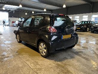 Toyota Aygo 1.0 VVT-i Aspiration NAP! picture 3