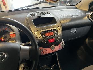 Toyota Aygo 1.0 VVT-i Aspiration NAP! picture 20