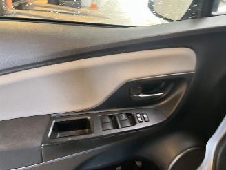 Toyota Yaris 1.3 VVT-i Style Automaat! picture 19