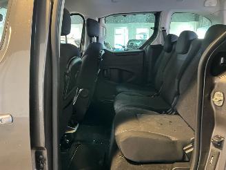 Peugeot Partner TEPEE 1.2 PureTech Allure picture 11