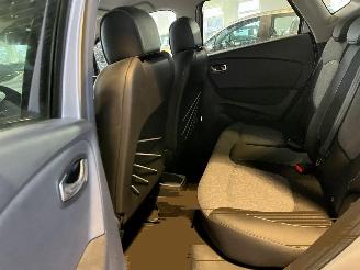 Renault Captur 1.2 TCe Bose 52.000 KM Automaat! picture 13
