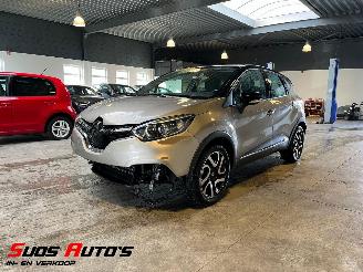 uszkodzony samochody osobowe Renault Captur 1.2 TCe Dynamique Automaat NAP! 2013/10