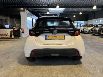 Toyota Yaris 1.5 Hybrid NL NAP! picture 4