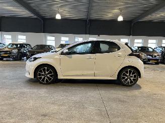 Toyota Yaris 1.5 Hybrid NL NAP! picture 2