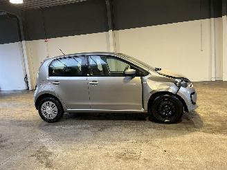 Volkswagen Up! 1.0 move up! picture 6