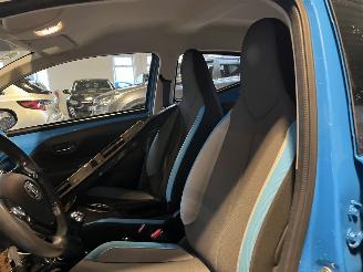 Toyota Aygo 1.0 VVT-i x-cite NAP! picture 14