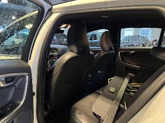 Volvo V-60 2.4 D5 Twin Engine Special Edition picture 12