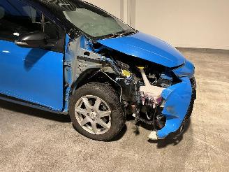 Toyota Yaris 1.5 Hybrid 59.000 KM! picture 12