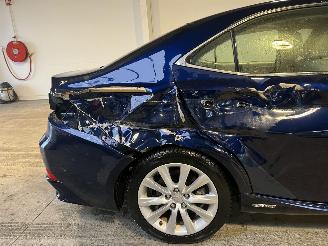 Lexus IS 300H Edition NAP! picture 11