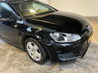 Volkswagen Golf 1.2 TSI Trendline picture 11