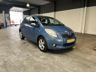 Toyota Yaris 1.3 VVTi Luna picture 7