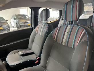 Renault Twingo 1.2-16V Dynamique picture 12