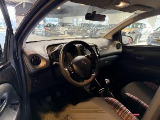 Citroën C1 1.0 VTi Shine picture 19