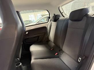 Volkswagen Up! 1.0 move up! BlueMotion NL NAP! picture 12