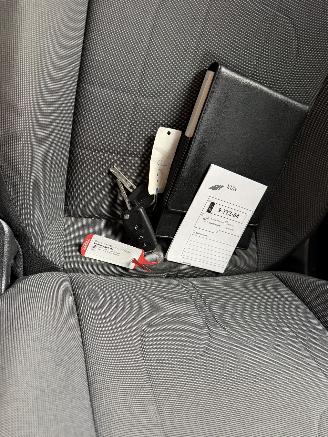 Volkswagen Up! 1.0 move up! BlueMotion NL NAP! picture 21