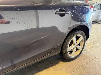 Volvo V-40 2.0 D2 Nordic+ picture 14