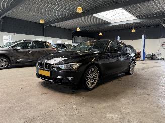  BMW 3-serie 320i Executive 2015/7