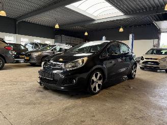 uszkodzony samochody osobowe Kia Rio 1.4 CVVT ExecutiveLine 2014/5