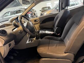 Renault Twingo 1.2-16V Dynamique picture 12