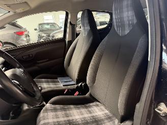 Peugeot 108 1.0 VTi Active NL NAP! picture 17
