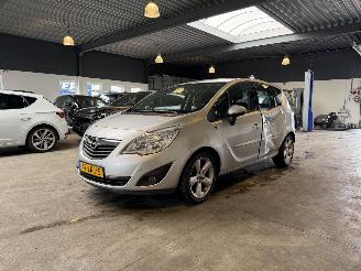 Schadeauto Opel Meriva 1.4 Turbo 98.000 KM NAP! 2010/6