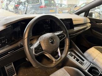 Volkswagen Golf 1.4 GTE Pano 34.000 KM! picture 24