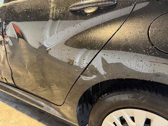 Toyota Yaris 1.5 Hybrid Active NAP! picture 12