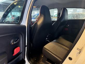 Renault Twingo 0.9 TCe Dynamique picture 13