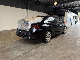 Skoda Octavia 1.5 TSI First Edition picture 5