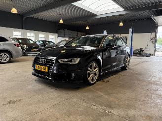 Schadeauto Audi A3 2.0 TDI Ambition Pro Line S 2013/4