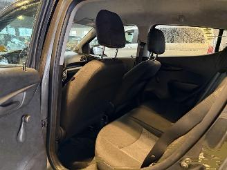 Opel Karl 1.0 120 Jaar Edition picture 12