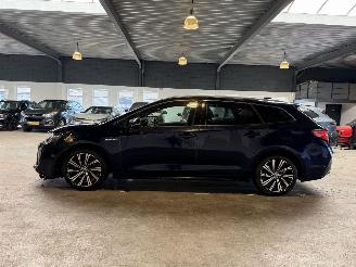 Toyota Corolla Touring Sports 1.8 Hybrid picture 2