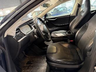 Tesla Model S Model S 85 FREE SUPERCHARGE picture 16