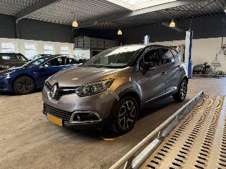 Unfallwagen Renault Captur 0.9 TCe Intens 2016/10