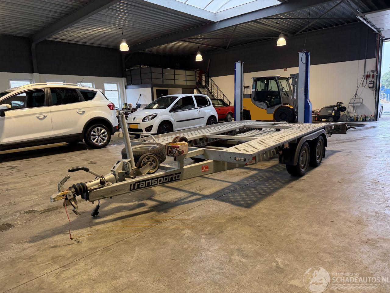 ProLine  Transporta 2700 kg autotransporter