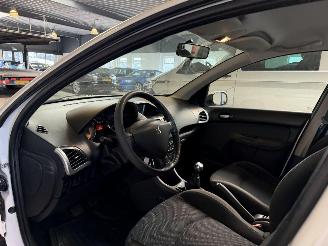 Peugeot 206+ 1.4 XS picture 14