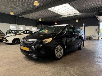 uszkodzony samochody osobowe Opel Zafira 1.4 Edition 7p. 2016/1