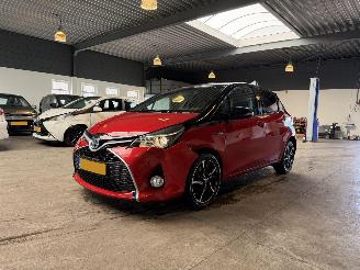 uszkodzony samochody osobowe Toyota Yaris 1.5 Hybrid Dynamic 81.000 KM! 2016/9