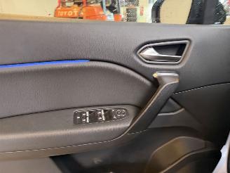 Renault Captur 1.6 E-Tech Plug-in Hybrid 160 Techno picture 18