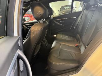 BMW 3-serie 320i M Sport NAP PANO! picture 13