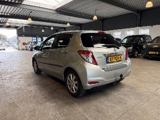 Toyota Yaris 1.3 VVT-i Executive picture 3