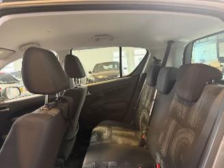 Opel Agila 1.2 Edition picture 13