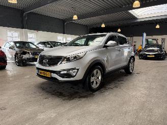 Vaurioauto  passenger cars Kia Sportage 1.6 GDI X-ecutive Plus NAP! 2011/6