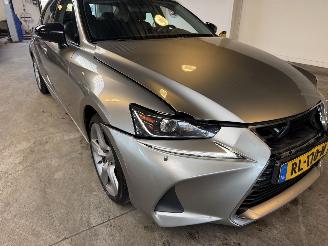 Lexus IS 300h Hybrid Sp. Ed. picture 9