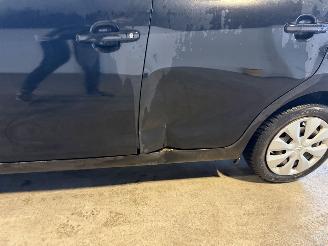 Citroën C1 1.0 e-VTi Shine picture 10