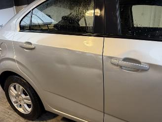 Chevrolet Aveo 1.2 LT picture 9